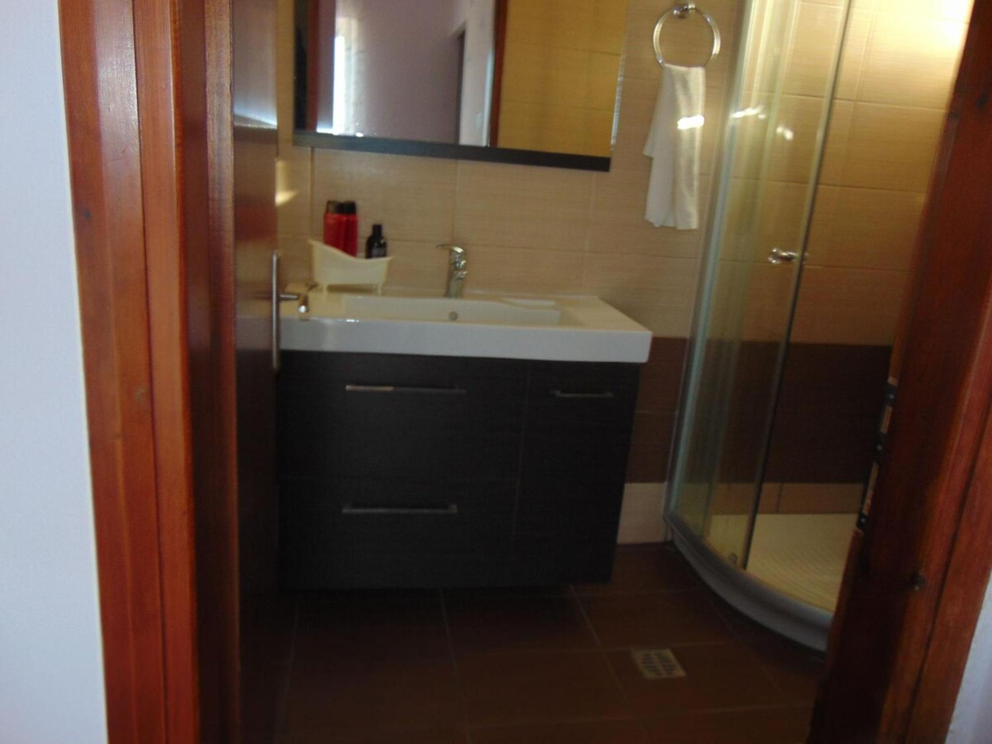 Comfy Beachfront Litinas Casa With Seaview Appartement *